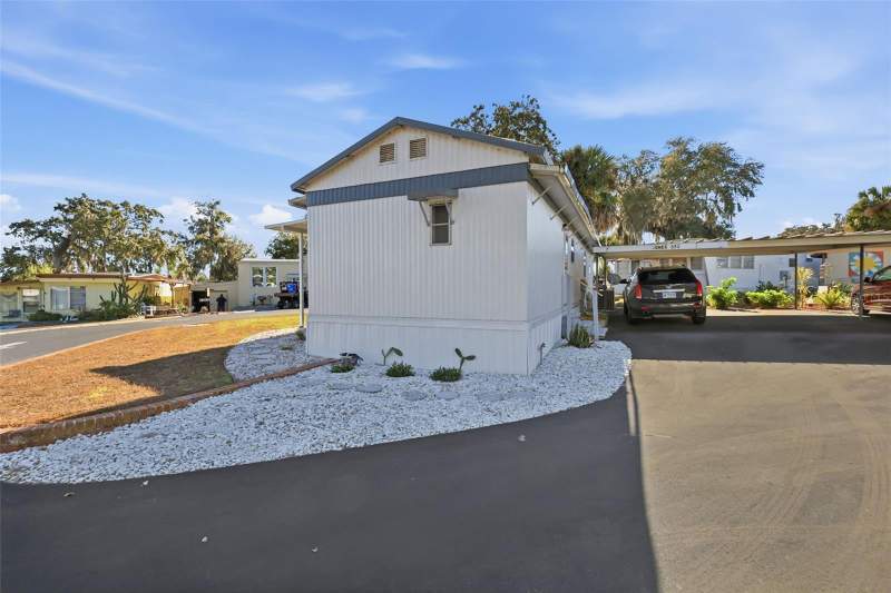 2 bedroom Manufactured Home at 3896 Picciola Road ##371, Griffwood Co-Op, Fruitland Park — photo 4