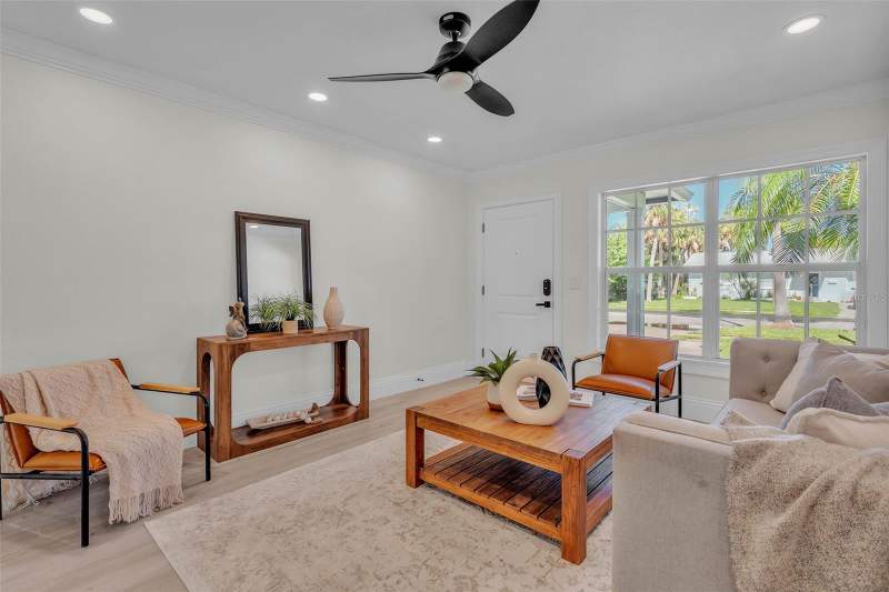 3 bedroom Single Family Residence at 965 Bruce Avenue, Carlouel Sub, Clearwater Beach — photo 5