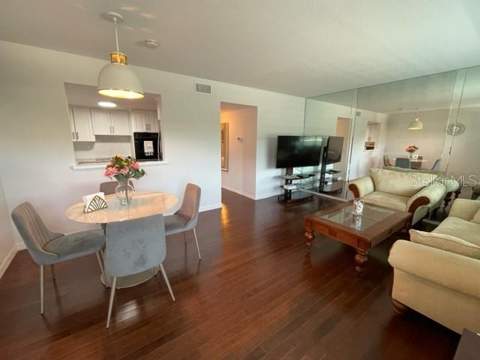 2042 Australia Way #76, Clearwater FL - photo 7 of 38