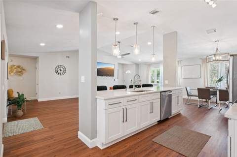8714 Hill Pine Road, Orlando FL - photo 6 of 40