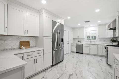 190 Bosphorous Avenue, Tampa FL - photo 19 of 84