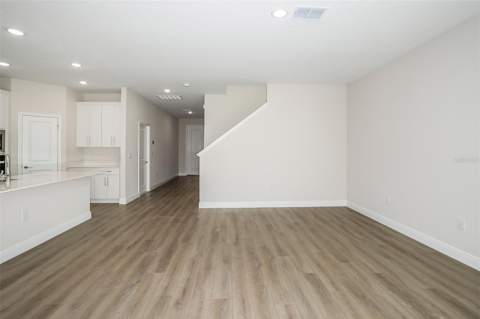 33595 Twilight Sea Place, Dade City FL - photo 11 of 37