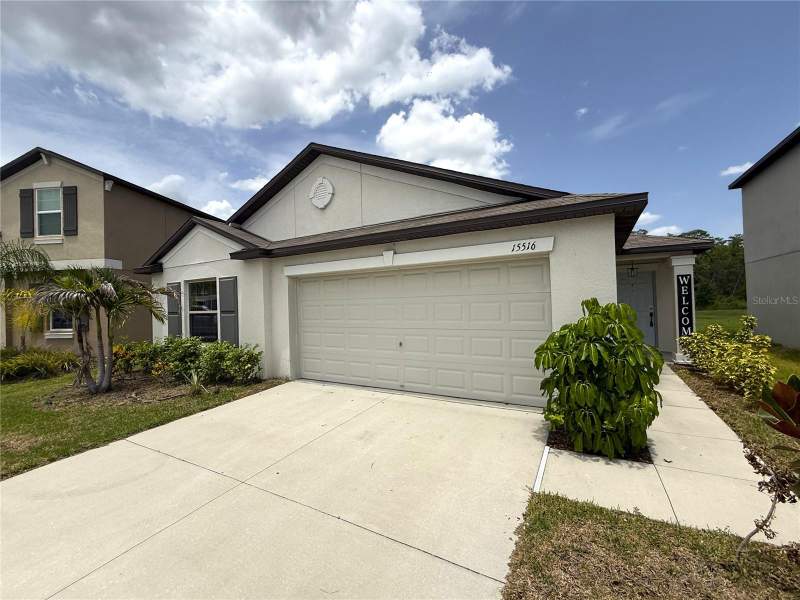 4 bedroom Single Family Residence at 15516 Miller Creek Drive, Cypress Mill Ph 3, Sun City Center — photo 2