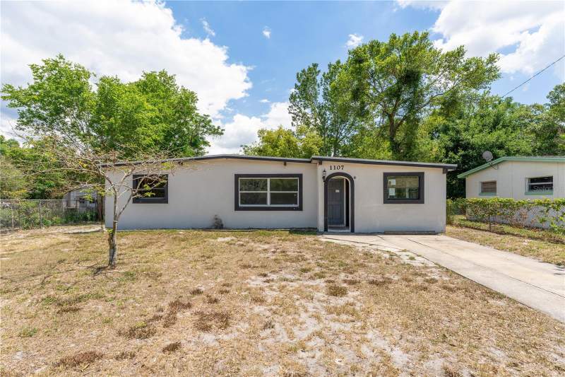 2 bedroom Single Family Residence at 1107 KIMBALL DRIVE, PEACH LAKE MANOR, OCOEE — photo 1