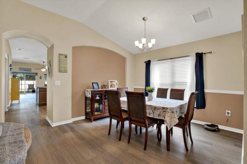 3 bedroom Single Family Residence at 14076 Finsbury Drive, Villages At Avalon Ph 2B East, Spring Hill — photo 4