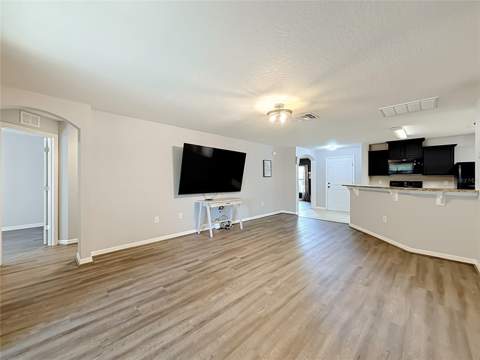 4475 Caicos Drive, Tavares FL - photo 8 of 60