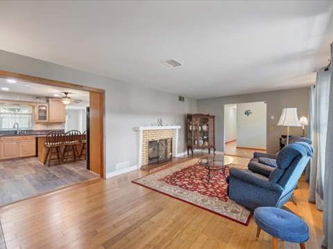 2100 McKinley Street, Clearwater FL - photo 9 of 55