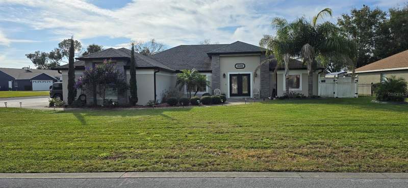 336 LAKECREST DRIVE home for sale in Tavares South Shores on Lake Eustis Homes for Sale