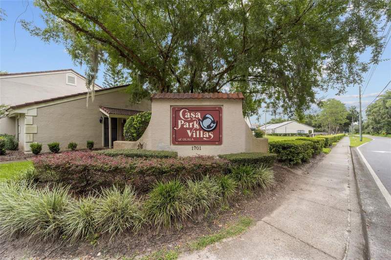 2 bedroom Townhouse at 1701 SE 24th Road #102, Casa Park Villas Bldg A, Ocala — photo 2