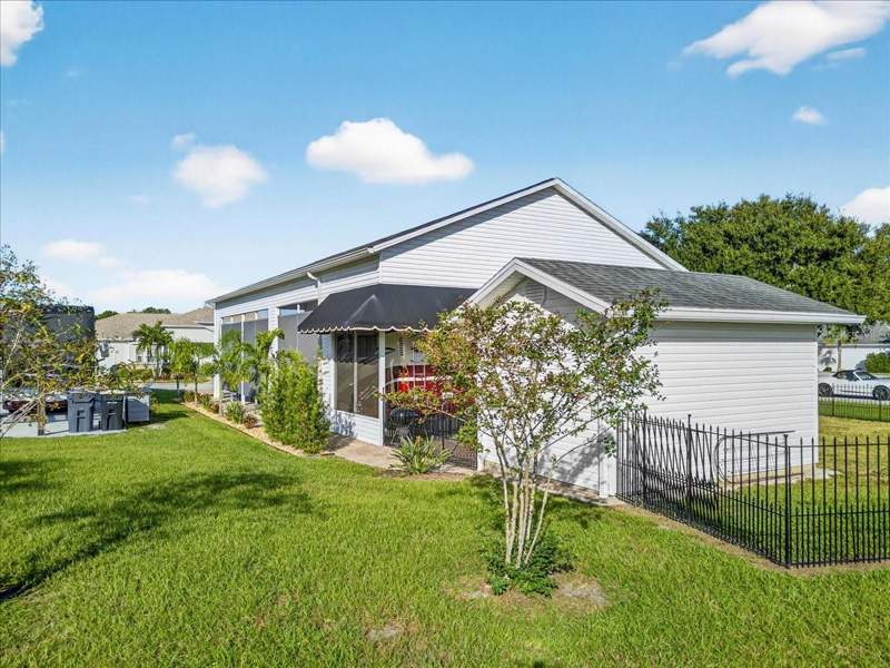 2 bedroom Single Family Residence at 1102 Motorcoach Drive, Mount Olive Shores North, Polk City — photo 4