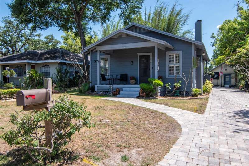 2 bedroom Single Family Residence at 220 W Fern Street, North Park Annex, Tampa — photo 3