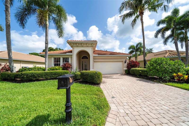 3 bedroom Single Family Residence at 14073 Lavante Court, Palmira Golf & Country Club, Bonita Springs — photo 2