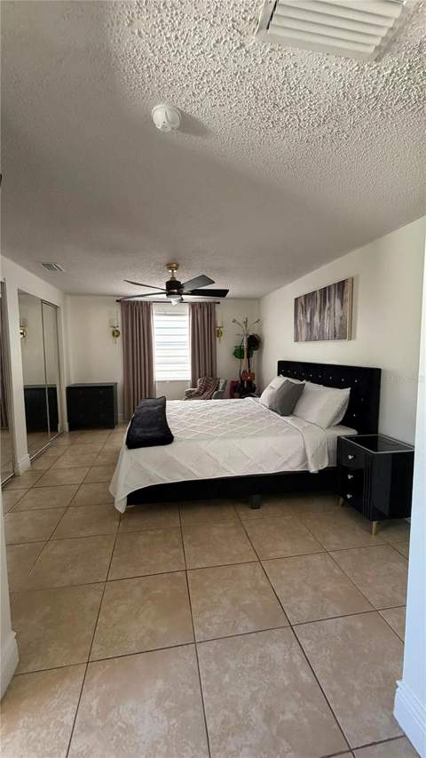 6713 Willow Spring Court, Tampa FL - photo 20 of 40
