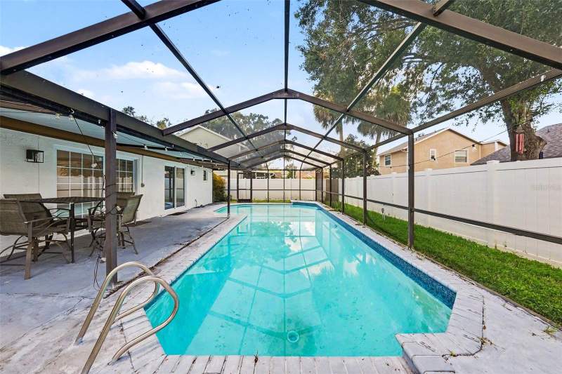 3 bedroom Single Family Residence at 4715 Kemble Court, Stonehedge, Tampa — photo 4