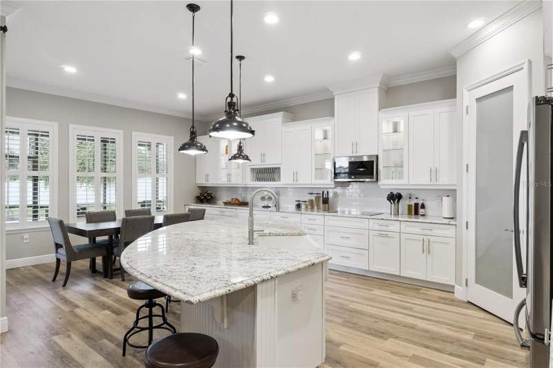 4 bedroom Single Family Residence at 2336 Zaltana Circle, Apshawa View Sub, Minneola — photo 3