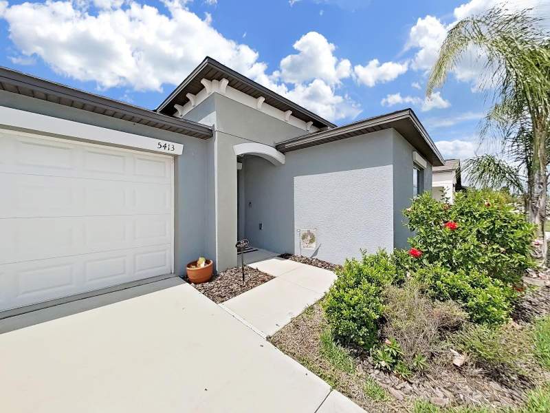 4 bedroom Single Family Residence at 5413 Blue Azure Drive, Berry Bay Sub, Wimauma — photo 3