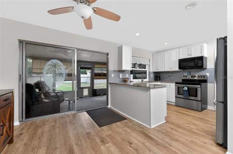 557 Magnolia Avenue, Port Charlotte FL - photo 9 of 43