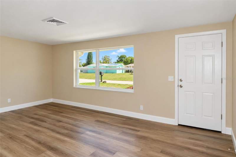 3 bedroom Single Family Residence at 3521 Kimberly Oaks Drive, Beacon Square, Holiday — photo 2