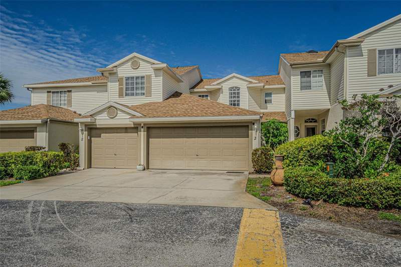 3 bedroom Townhouse at 6400 46th Avenue #3, Willow Lake, Kenneth City — photo 2