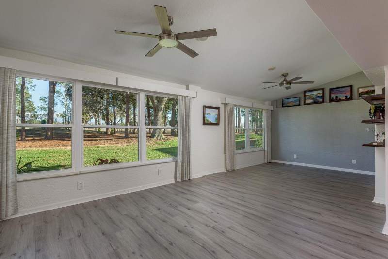3 bedroom Single Family Residence at 9742 Oakwood Hills Court, Timber Greens Ph 01E, New Port Richey — photo 5