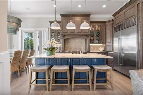 110 10th Street, Bradenton Beach FL - photo 8 of 73