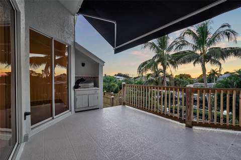 349 Dolphin Shores Circle, Nokomis FL - photo 12 of 45