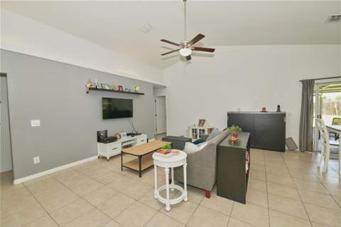 2486 Island Club Way, Orlando FL - photo 8 of 44