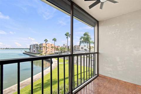 7700 Sun Island Drive #202, South Pasadena FL - photo 24 of 52
