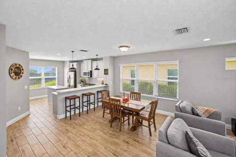3820 Shimmering Oaks Drive, Parrish FL - photo 12 of 73