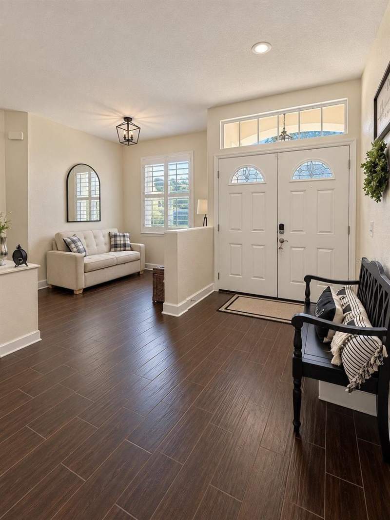 4 bedroom Single Family Residence at 990 W Pearl Street, Azalea Park, Bartow — photo 2