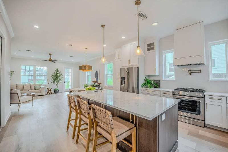 3 bedroom Townhouse at 129 SE Watula Avenue, Watula South, Ocala — photo 3