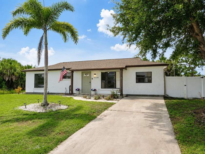 3 bedroom Single Family Residence at 18295 Van Nuys Circle, Port Charlotte Sec 079, Port Charlotte — photo 3