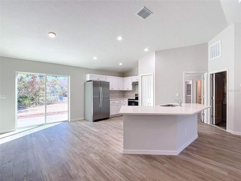 3 bedroom Single Family Residence at 12063 SE 89th Avenue, Belleview Ridge Estate, Belleview — photo 3
