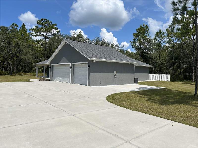 3 bedroom Single Family Residence at 10361 Thrasher Avenue, Royal Highlands, Weeki Wachee — photo 5