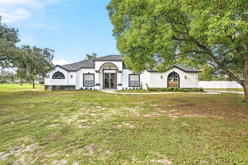 3 bedroom Single Family Residence at 15151 Eastwood Trail, Springwood Estates Unit II Blk 16 Lot 5 Orb 975 Pg, Brooksville — photo 2