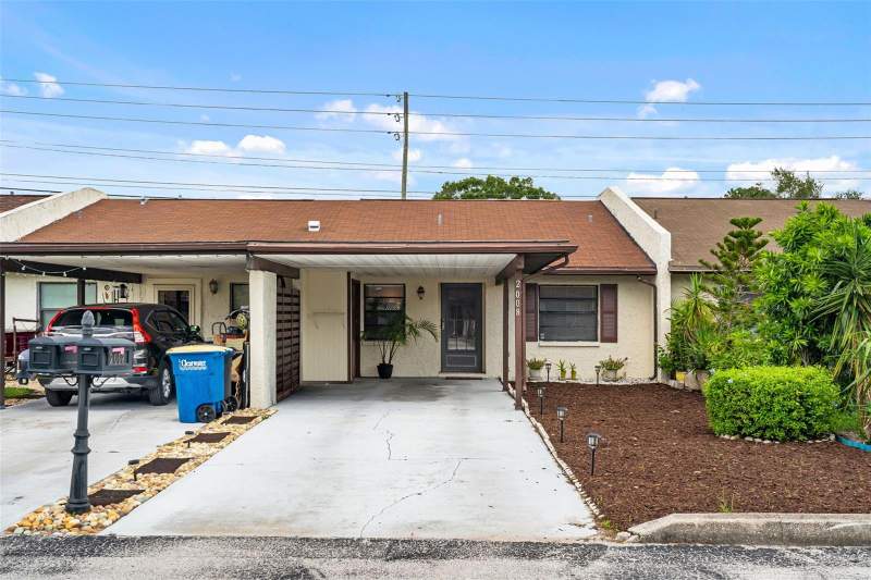 2 bedroom Villa at 2008 Sunset Grove Lane, Villas Of Sunset Grove, Clearwater — photo 2