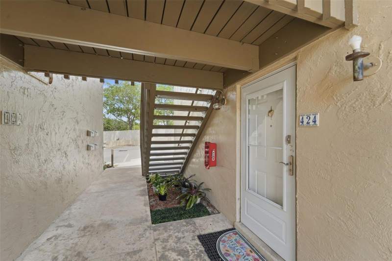 1 bedroom Condominium at 424 WINDMEADOWS STREET #424, WINDMEADOWS VILLAGE 4, ALTAMONTE SPRINGS — photo 3