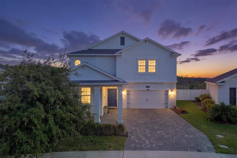 6 bedroom Single Family Residence at 3032 Prelude Lane, Storey Lake Ph I-3B, Kissimmee — photo 3
