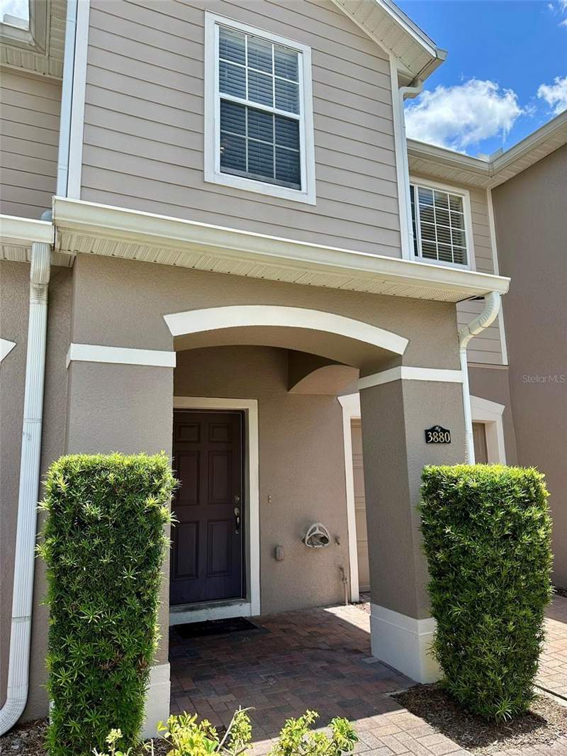 3 bedroom Townhouse at 3880 White Birch Run, Heritage Commons, Winter Springs — photo 2
