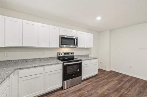16373 Mellon Road, Weeki Wachee FL - photo 15 of 34