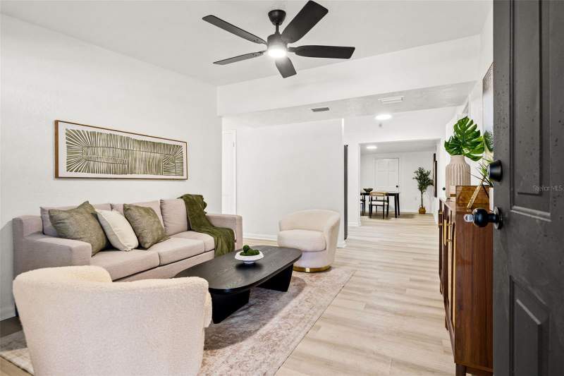 4 bedroom Single Family Residence at 4914 S 82nd Street, Progress Village Unit 2, Tampa — photo 4