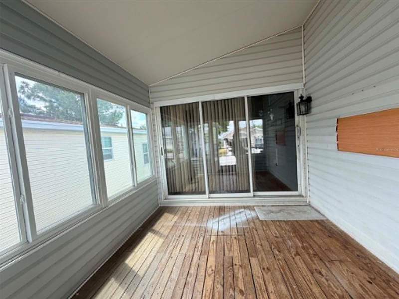 2 bedroom Manufactured Home at 50989 Highway 27 #87, International Bass Lake Resort Ph 01, Davenport — photo 3