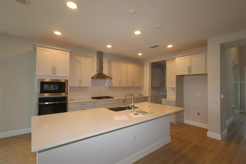 3 bedroom Single Family Residence at 3539 WOLVES CREEK PLACE, WILLOW RUN, APOPKA — photo 5