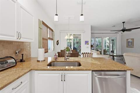 5127 Hanging Moss Lane, Sarasota FL - photo 19 of 65