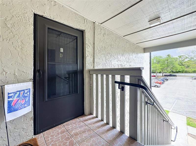 2 bedroom Condominium at 116 Springwood Circle #D, Springwood Village, Longwood — photo 2