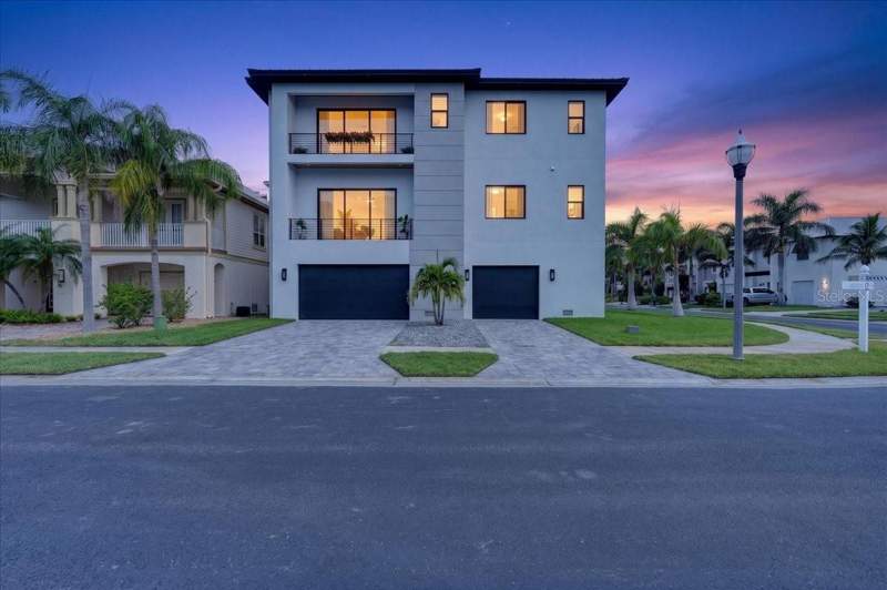 4 bedroom Single Family Residence at 116 Wimbledon Court, Redington Shores Yacht & Tennis Club, Redington Shores — photo 3