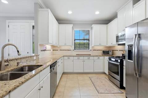 4705 Stafford Court, Palmetto FL - photo 10 of 49