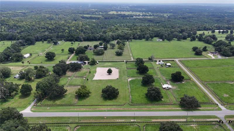 1 bedroom Farm at 13489 NW Gainesville Road, Acreage Non-Subdivision, Reddick — photo 2