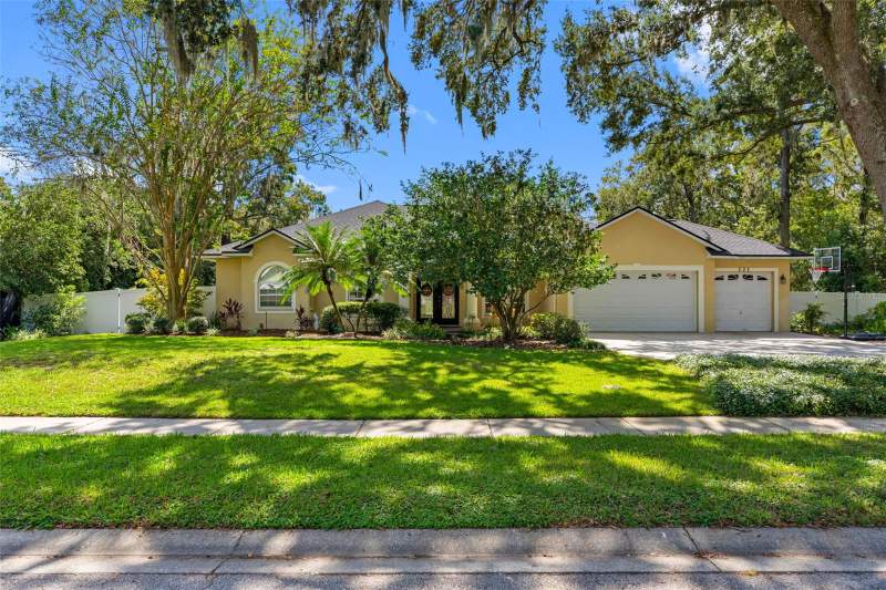 121 MYRTLE RIDGE ROAD home for sale in Manor Oaks Homes for Sale: 17 Homes Built 1997–2004