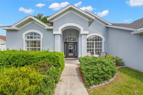 7904 Oregold Drive, New Port Richey FL - photo 6 of 59